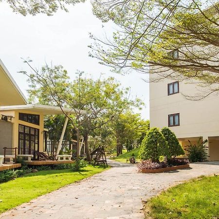 Lazi Beach Resort La Gi Exterior photo